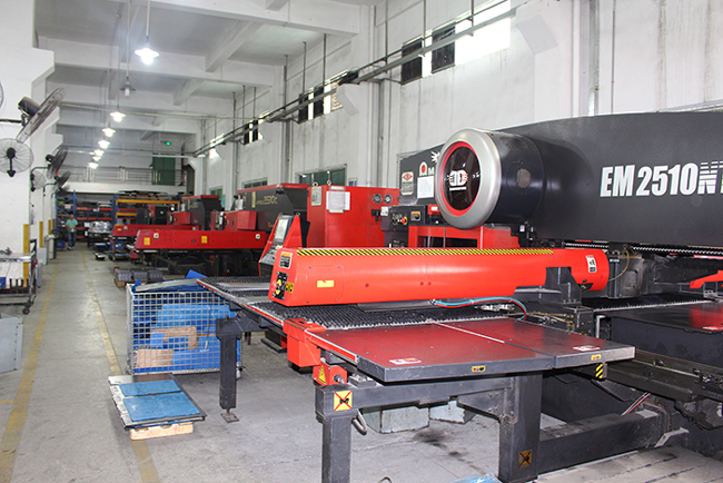 鈑金設(shè)備-數(shù)沖機(jī)床