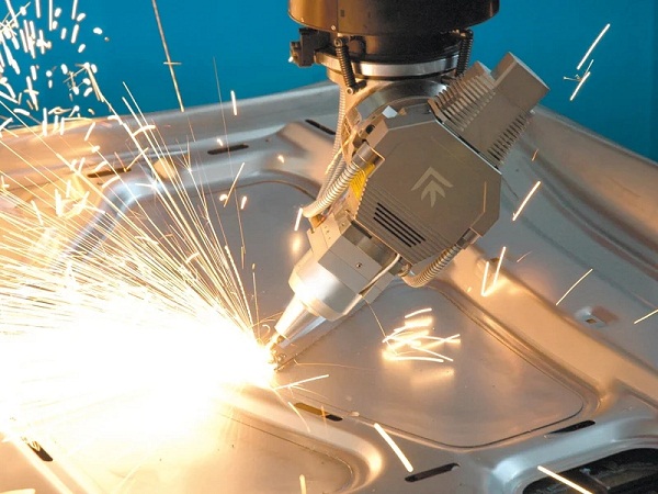 深圳生產汽車鈑金加工件的廠家,原來在這 深圳生產汽車鈑金加工件的廠家,原來在這